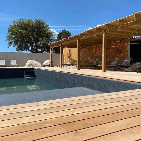 Maison Neuve Vecchio בית נופש פורטו-וישיו