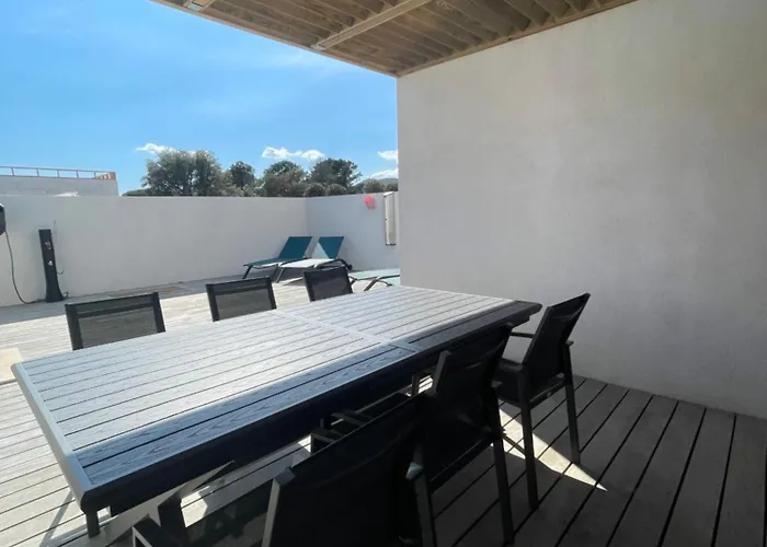 Maison Neuve Vecchio בית נופש