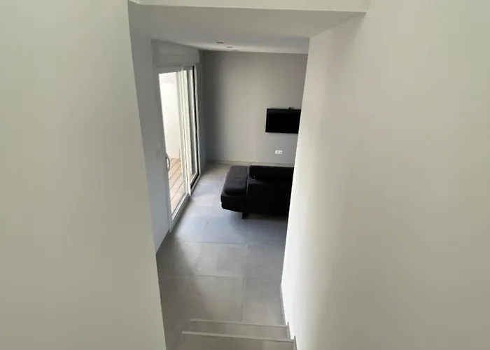 Maison Neuve Vecchio *