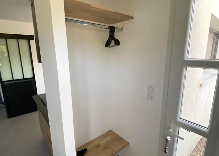 Maison Neuve Vecchio בית נופש *