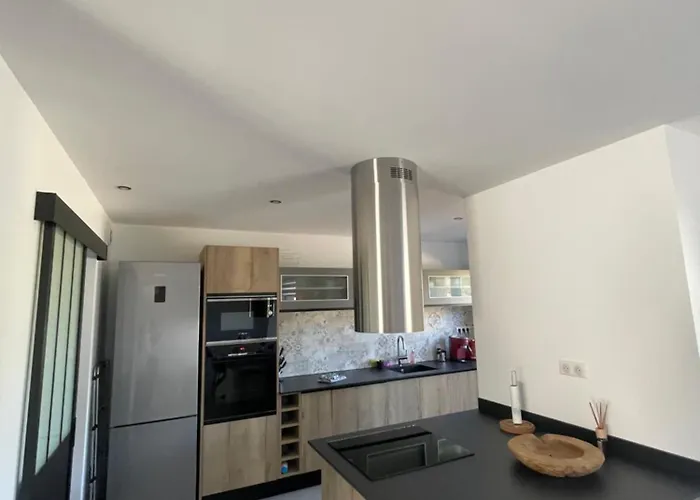 Maison Neuve Vecchio בית נופש