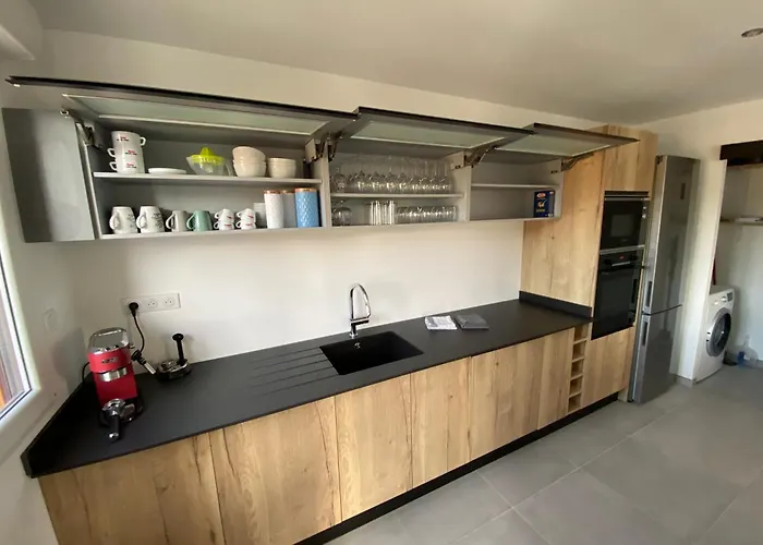 בית נופש Maison Neuve Vecchio פורטו-וישיו