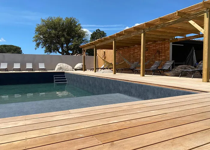 Maison Neuve Vecchio בית נופש פורטו-וישיו