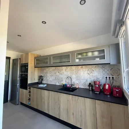 Maison Neuve Vecchio בית נופש *